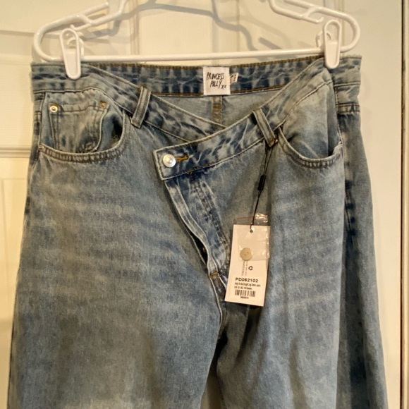 Holly Asymmetrical Straight Leg Jean Light Wash Denim Princess Polly - Picture 8 of 12